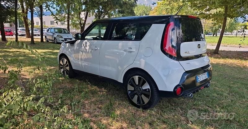 Usata Kia Soul 2016 Bianco SUV