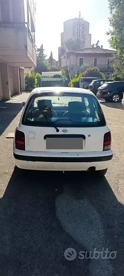 Usata Nissan Micra 54 CV (39 kW) 1996 Bianco Utilitaria