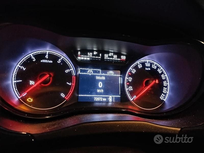 Usata Opel Corsa 69 CV (50 kW) 2019 Bianco Coupé