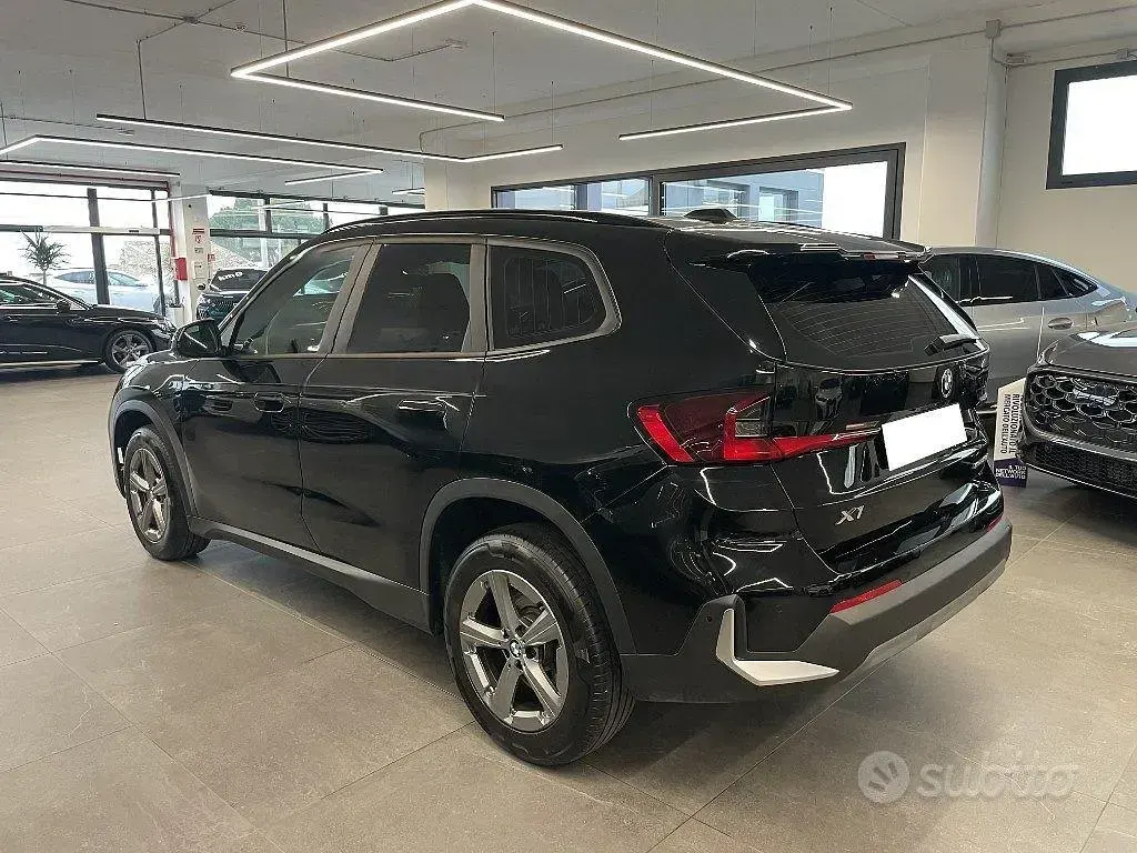 Usata BMW X1 150 CV (110 kW) 2023 Nero SUV