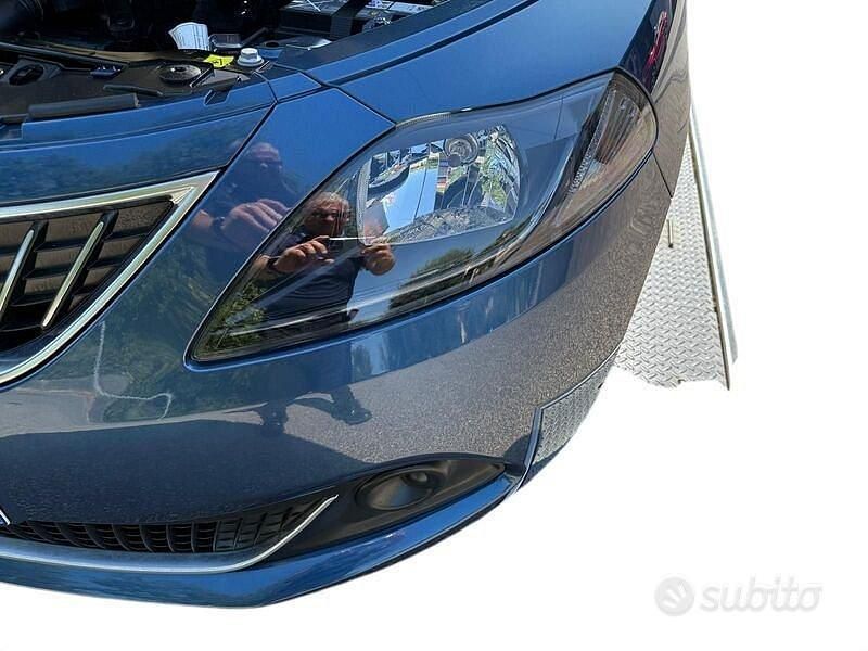 Usata Lancia Ypsilon S 69 CV (50 kW) 2024 Blu/azzurro Utilitaria