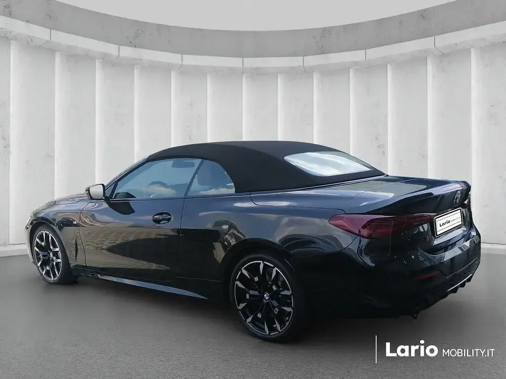 Usata BMW 420 M Sport 184 CV (135 kW) 2026 Nero Cabrio