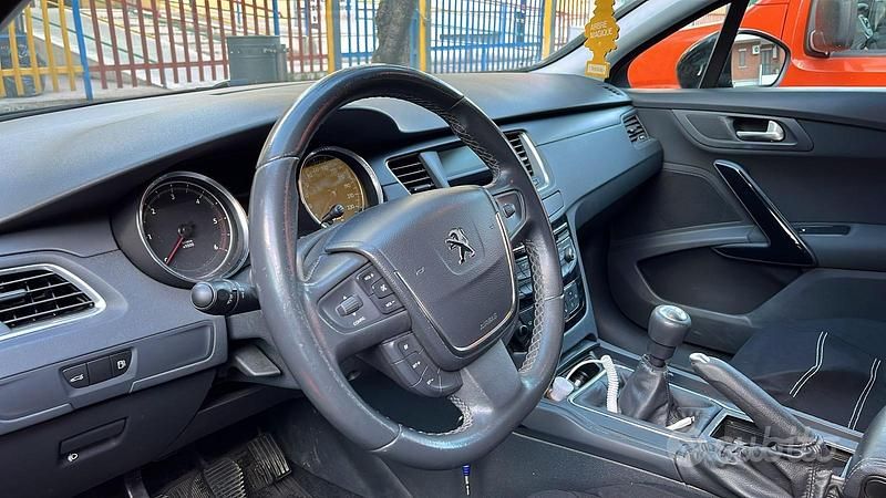 Usata Peugeot 508 140 CV (102 kW) 2011 Nero Station wagon