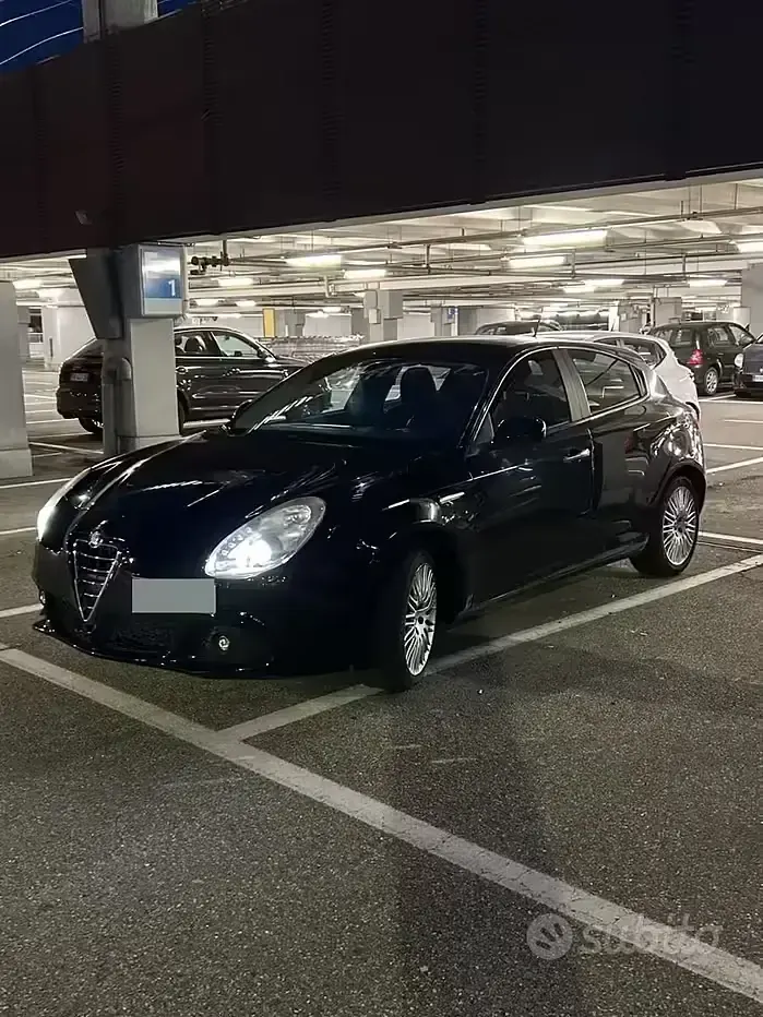 Usata Alfa Romeo Giulietta 170 CV (125 kW) 2010 Nero Utilitaria