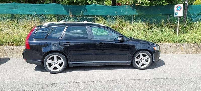 Usata Volvo V50 109 CV (80 kW) 2009 Nero Station wagon