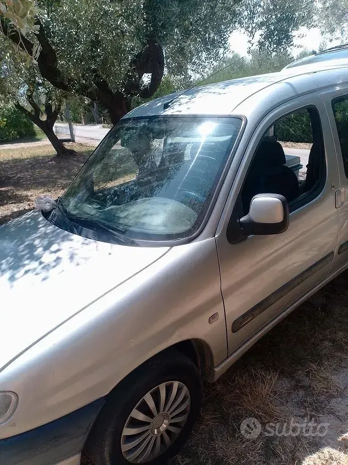 Usata Citroën Berlingo 68 CV (50 kW) 1999 Grigio Monovolume