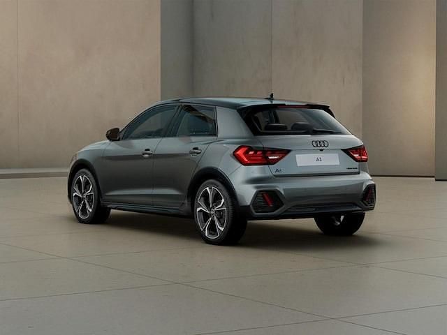 Nuova Audi A1 Ambiente 116 CV (85 kW) 2026 Grigio freccia perla Utilitaria