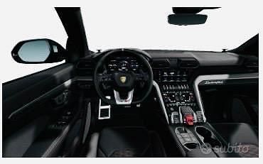 Usata Lamborghini Urus 666 CV (489 kW) 2023 Nero SUV