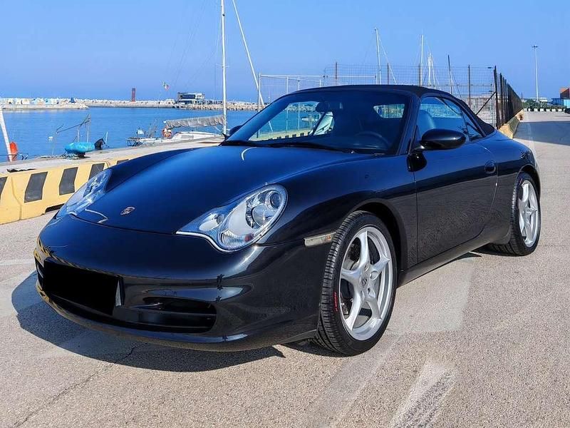 Usata Porsche 911 Carrera Cabriolet 320 CV (235 kW) 2002 Nero Cabrio