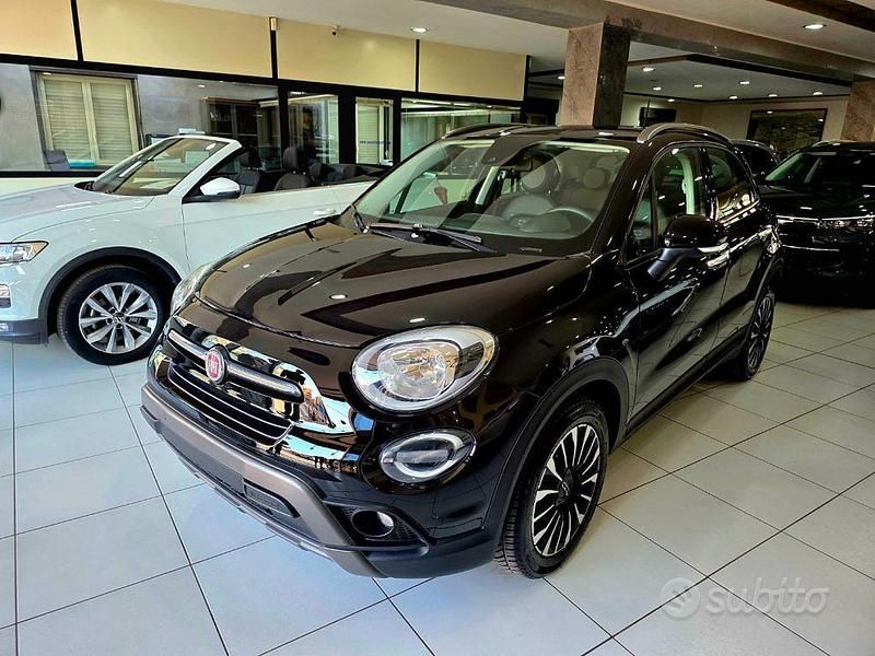 Nero(met.) Usata 2021 Fiat 500X Cross SUV | 15.890 € (Buon prezzo) - Immagine 1/4