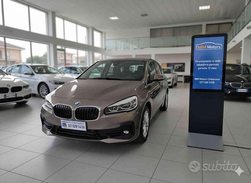 Marrone Usata 2018 BMW 216 Active Tourer Luxury Line Monovolume | 11.900 € (Ottimo prezzo) - Immagine 1/4