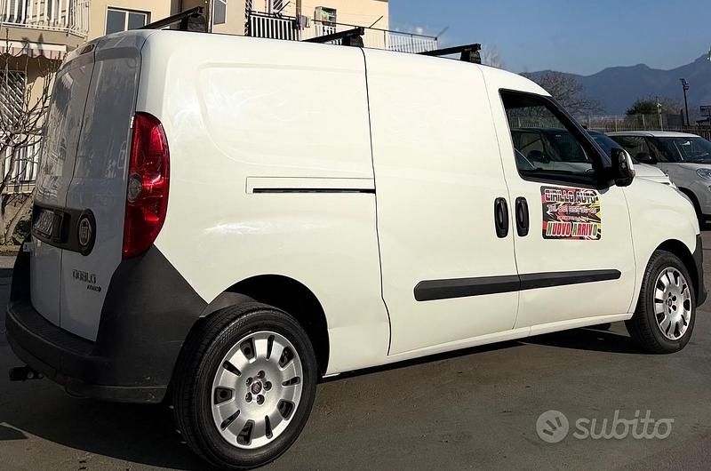 Usata Fiat Doblò 120 CV (88 kW) 2013 Bianco Monovolume
