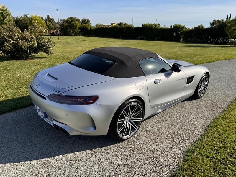 Usata Mercedes AMG GT AMG 556 CV (408 kW) 2019 Grigio Cabrio