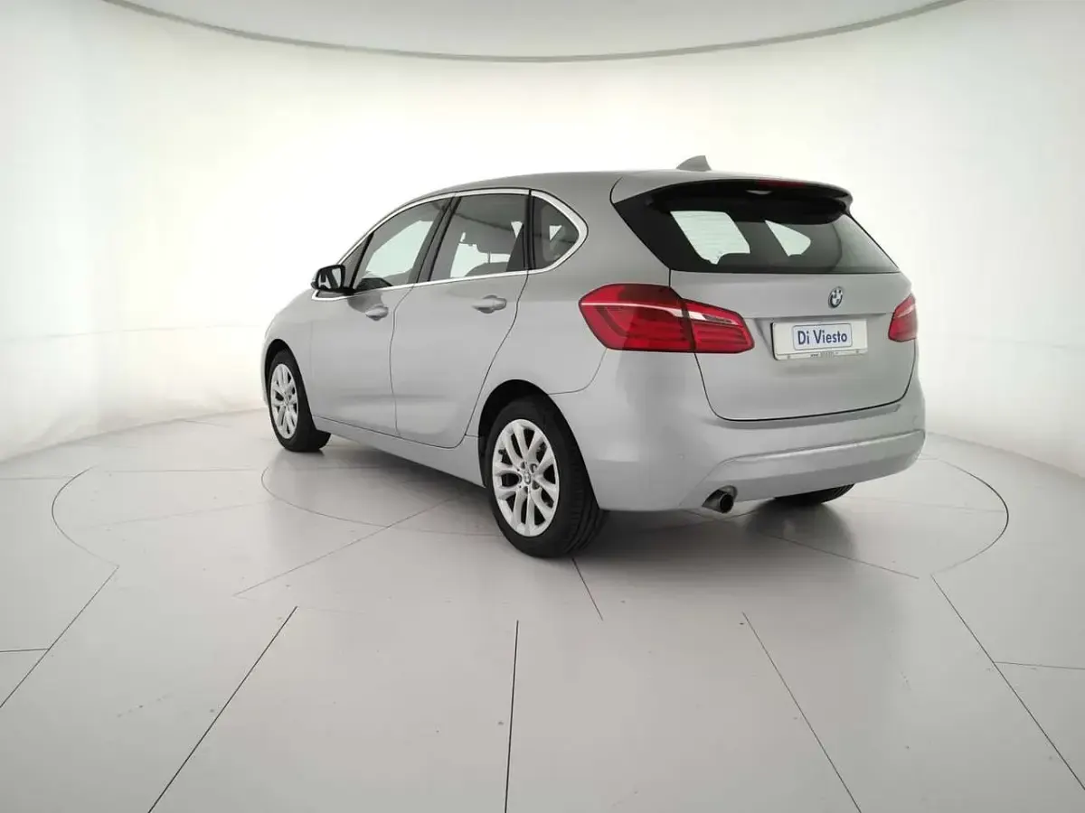 Usata BMW 218 Active Tourer Luxury Line 150 CV (110 kW) 2018 Grigio Monovolume