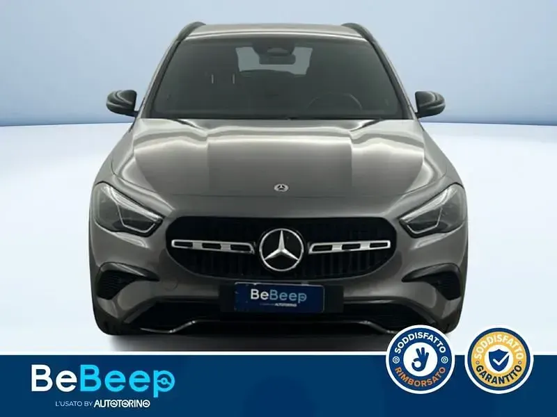 Usata Mercedes GLA200 Advanced Plus 150 CV (110 kW) 2023 Grigio SUV