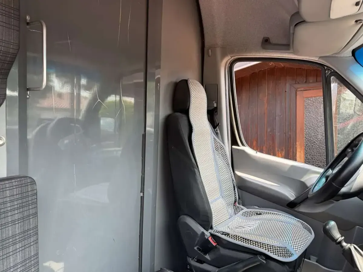 Usata Mercedes Sprinter 140 CV (102 kW) 2017 Marrone Furgone