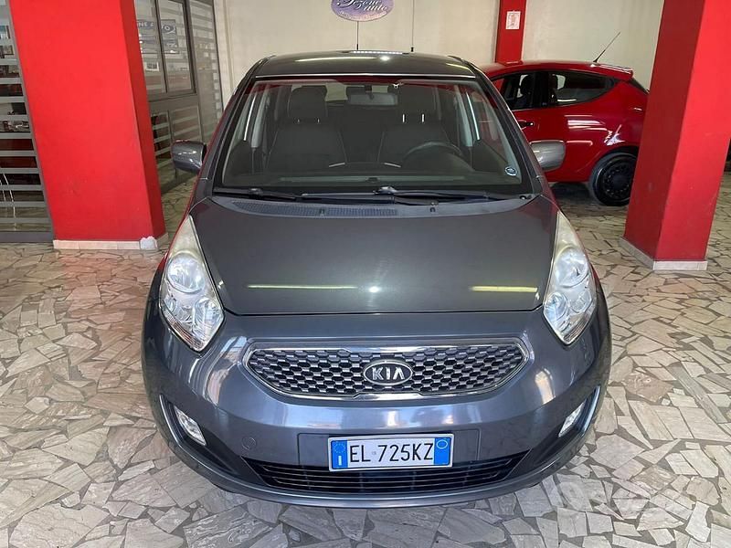 Usata Kia Venga EX 90 CV (66 kW) 2012 Grigio Utilitaria