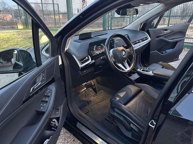 Usata BMW 218 Active Tourer Luxury Line 150 CV (110 kW) 2022 Nero Monovolume