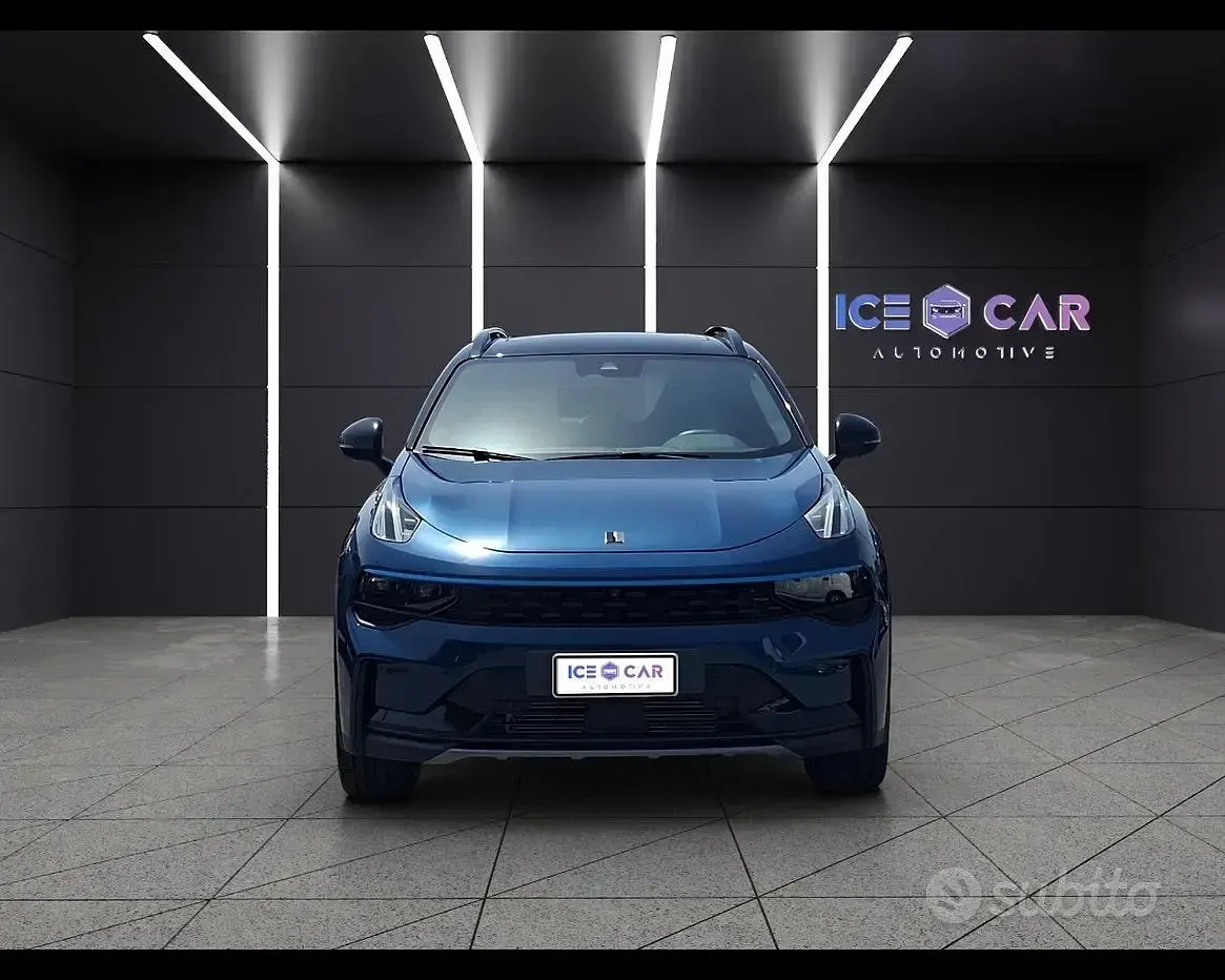 Usata Lynk & Co 01 179 CV (131 kW) 2023 Bluazzurro SUV