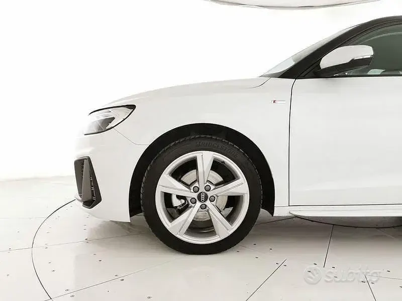 Usata Audi A1 Sportback S-Line 150 CV (110 kW) 2025 Bianco Utilitaria