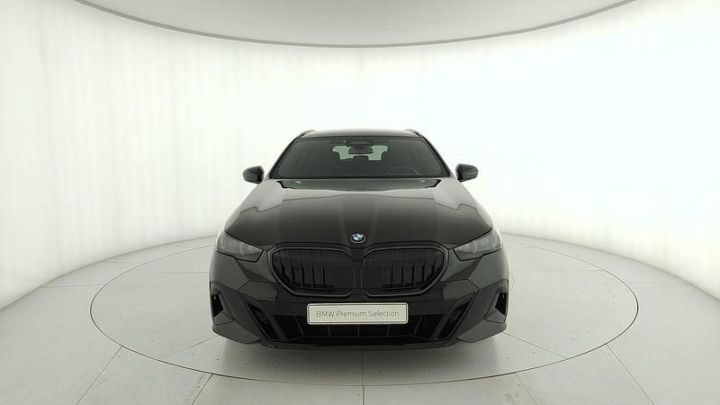 Usata BMW 520 M Sport 197 CV (144 kW) 2024 Nero Station wagon