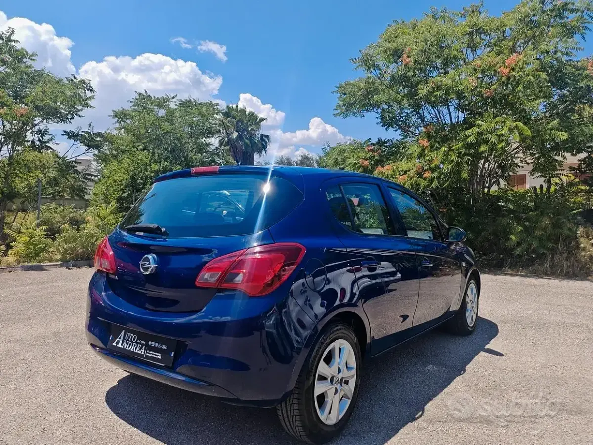 Usata Opel Corsa 90 CV (66 kW) 2016 Bluazzurro Utilitaria