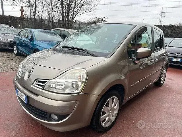 Usata Renault Modus 88 CV (64 kW) 2011 Grigio Monovolume