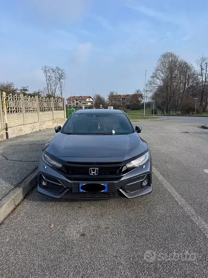 Usata Honda Civic Elegance 126 CV (92 kW) 2020 Grigio Berlina