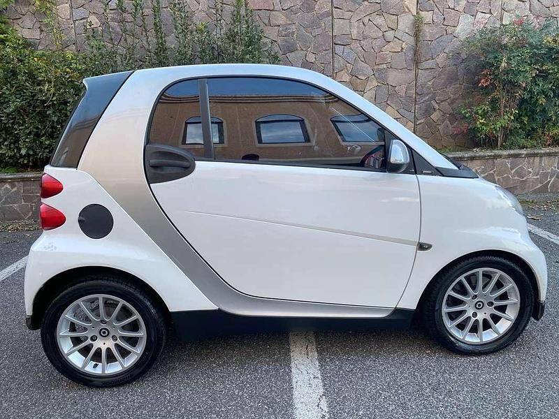 Usata Smart ForTwo Coupé 84 CV (61 kW) 2009 Bianco Coupé
