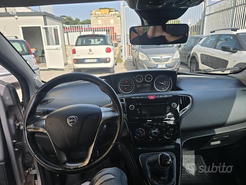 Usata Lancia Ypsilon 2012 Marrone Utilitaria