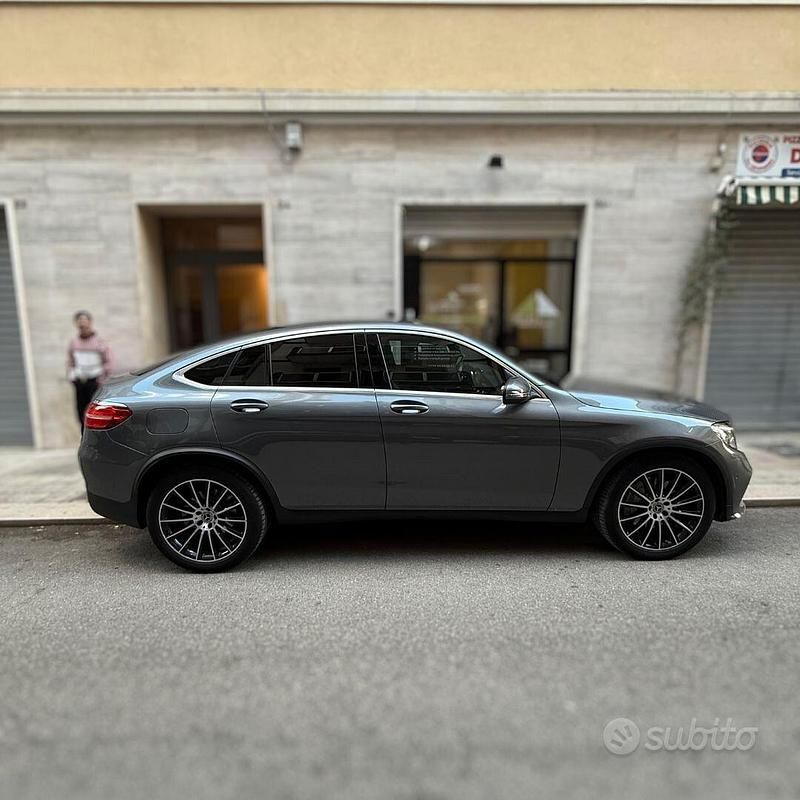 Usata Mercedes GLC250 Premium 204 CV (150 kW) 2018 Grigio Coupé