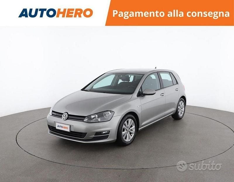 Grigio Usata 2016 VW Golf VII Comfortline Tre volumi | 12.999 € (Buon prezzo) - Immagine 1/4