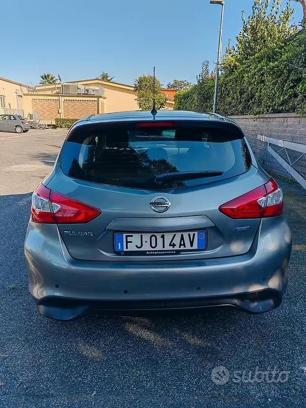 Usata Nissan Pulsar 110 CV (80 kW) 2017 Grigio Utilitaria