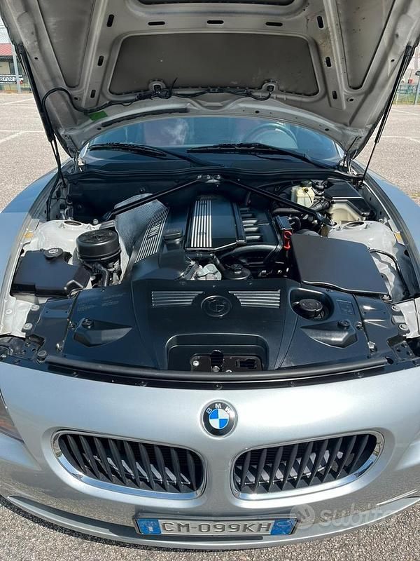 Usata BMW Z4 192 CV (141 kW) 2004 Grigio Cabrio