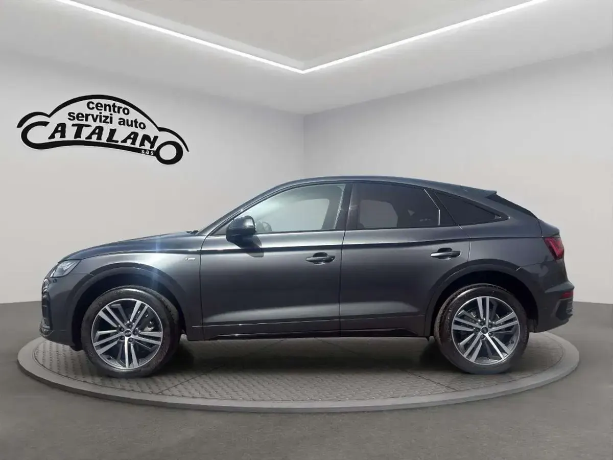 Usata Audi Q5 S-line plus 204 CV (150 kW) 2021 Grigio SUV