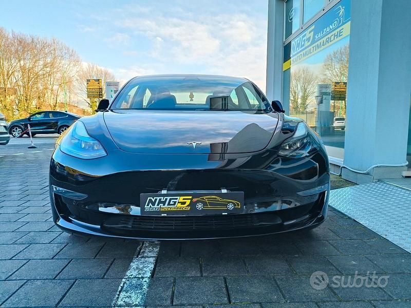 Usata Tesla Model 3 366 kW (498 CV) 2021 Nero Berlina
