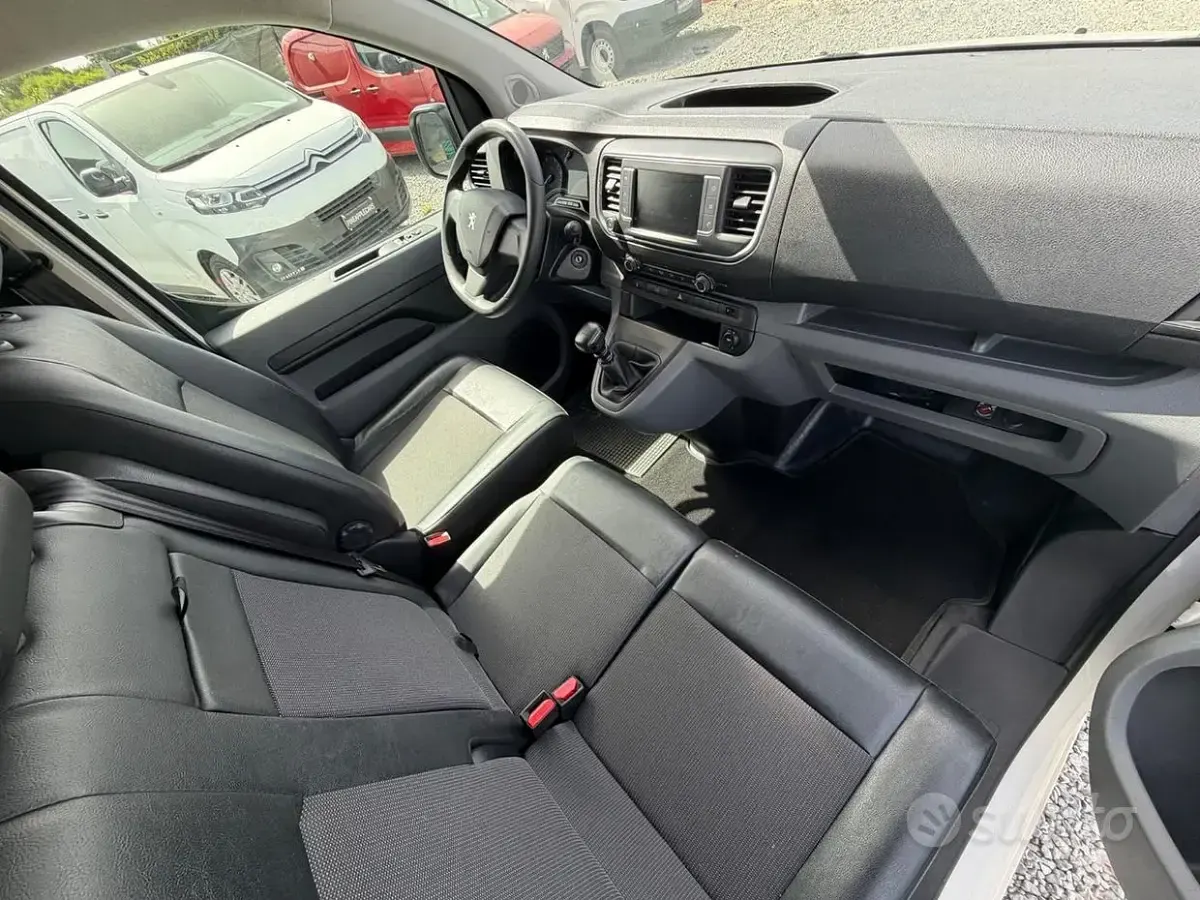 Usata Peugeot Expert 144 CV (105 kW) 2021 Bianco Furgone