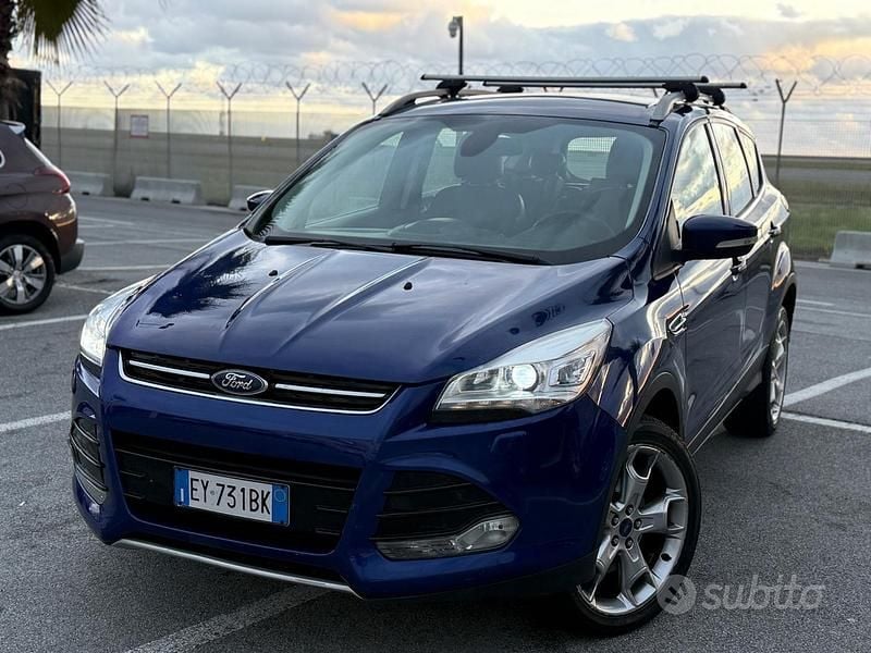 Blu Usata 2015 Ford Kuga SUV | 9400 € (Ottimo prezzo) - Immagine 1/4