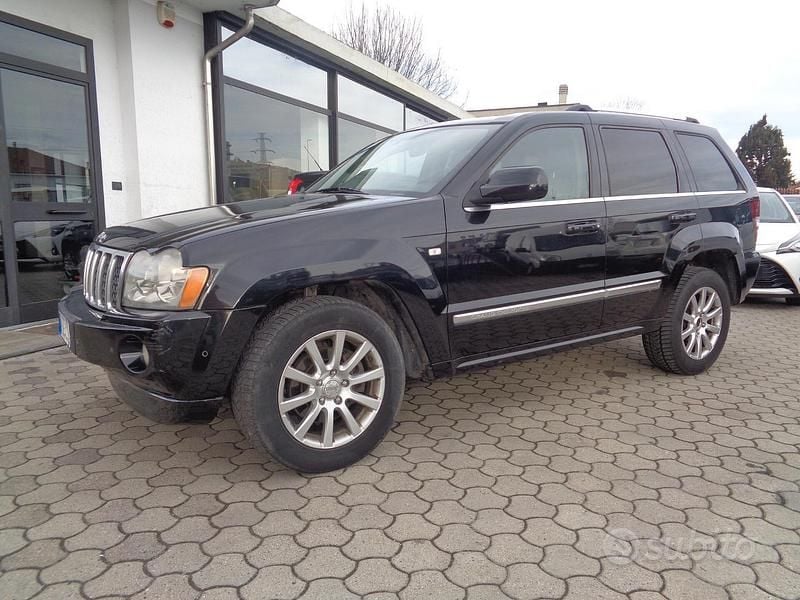 Usata Jeep Grand Cherokee Overland 218 CV (160 kW) 2008 Nero SUV