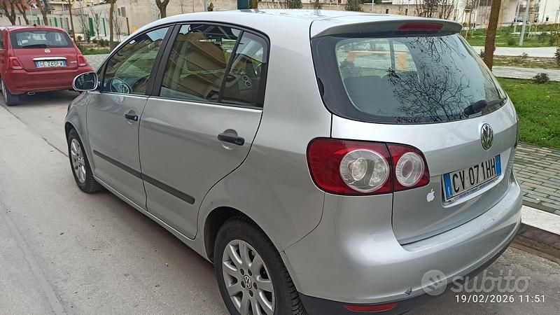 Usata VW Golf Plus Cross 2005 Grigio Monovolume