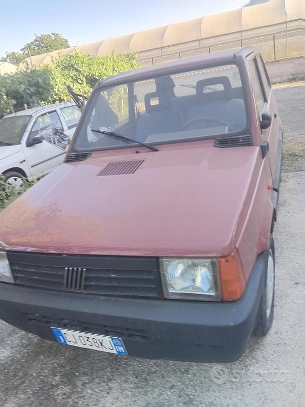 Usata Fiat Panda 34 CV (25 kW) 2003 Rosso Utilitaria