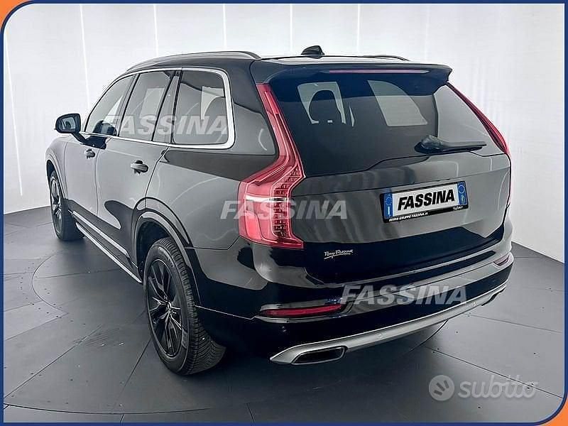 Usata Volvo XC90 Momentum 235 CV (172 kW) 2019 Nero SUV