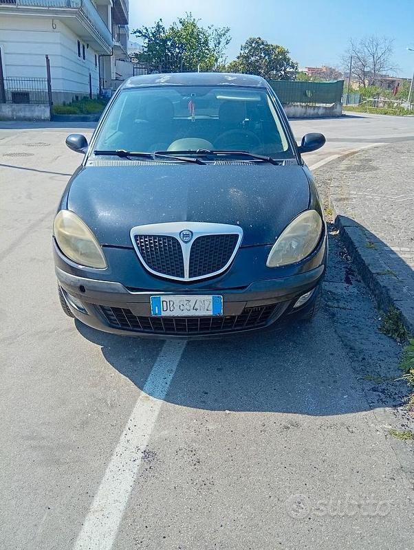 Usata Lancia Ypsilon 2006 Utilitaria