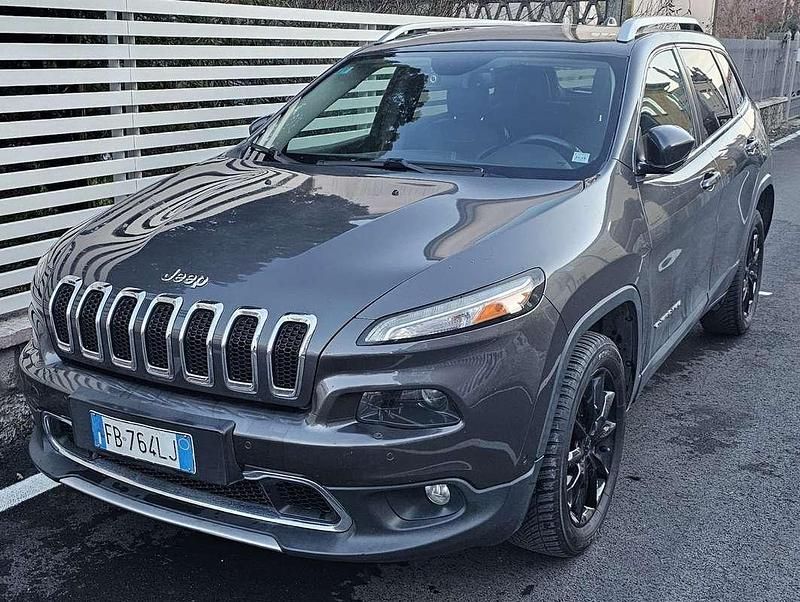 Second-hand Jeep Cherokee 200 CP (147 kW) 2015 Gri SUV