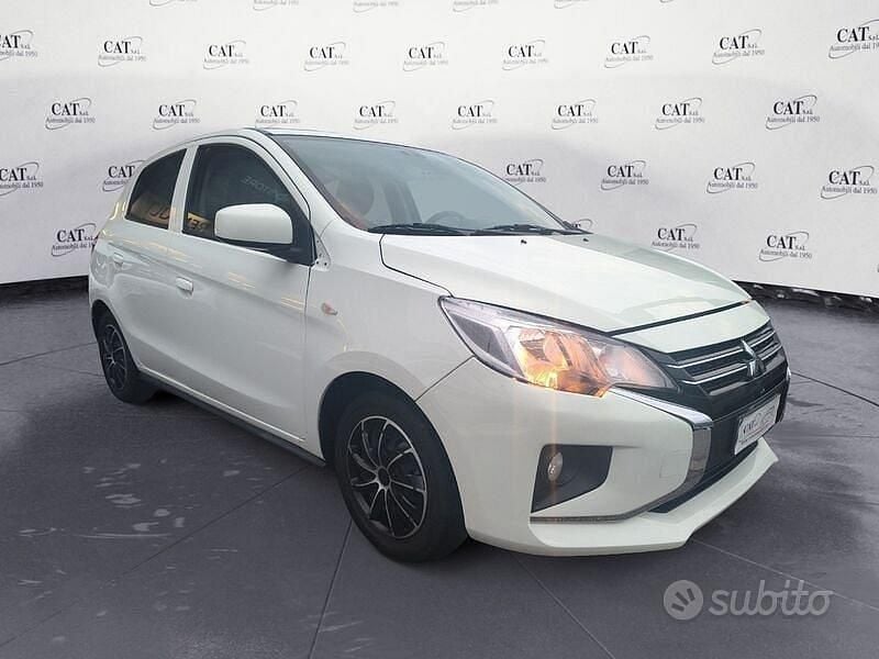 Usata Mitsubishi Space Star Intense 71 CV (52 kW) 2021 Bianco Berlina