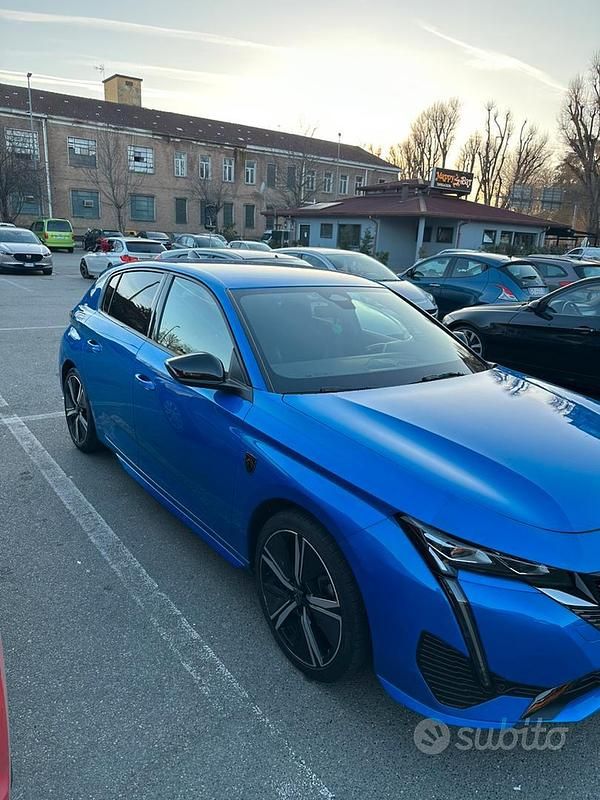 Usata Peugeot 308 GT 131 CV (96 kW) 2024 Blu Berlina