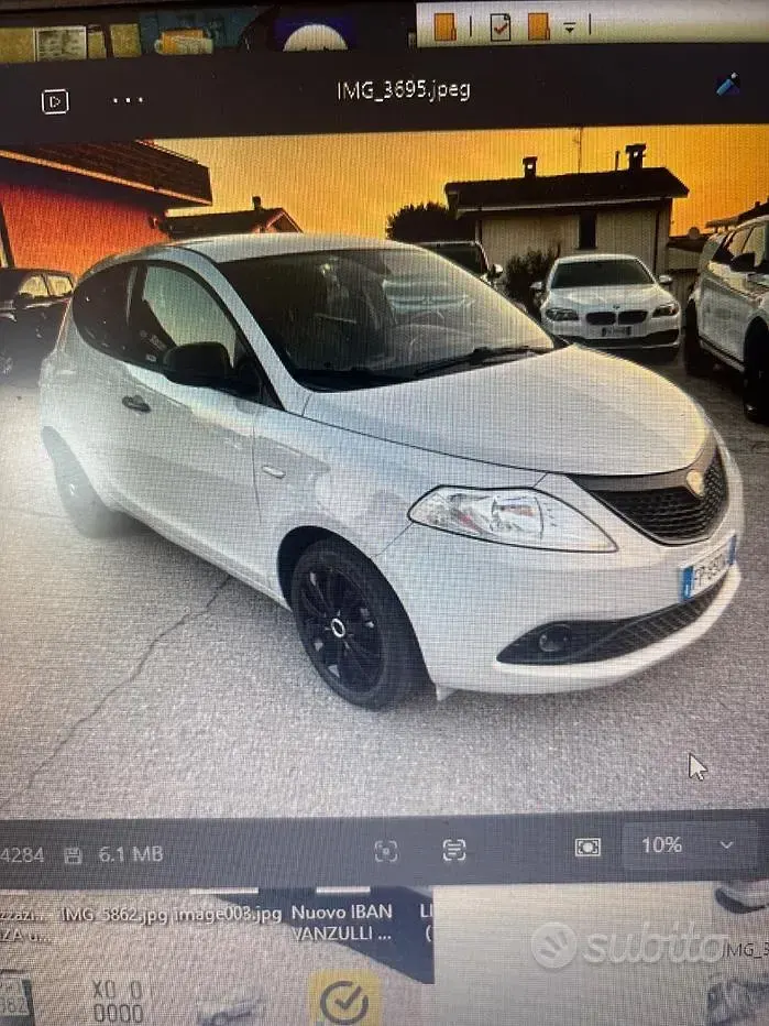Usata Lancia Ypsilon 69 CV (50 kW) 2018 Bianco Utilitaria