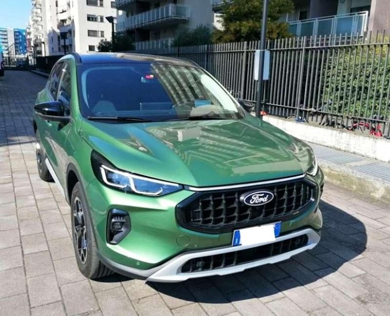 Usata Ford Kuga Active X 151 CV (111 kW) 2024 Verde SUV