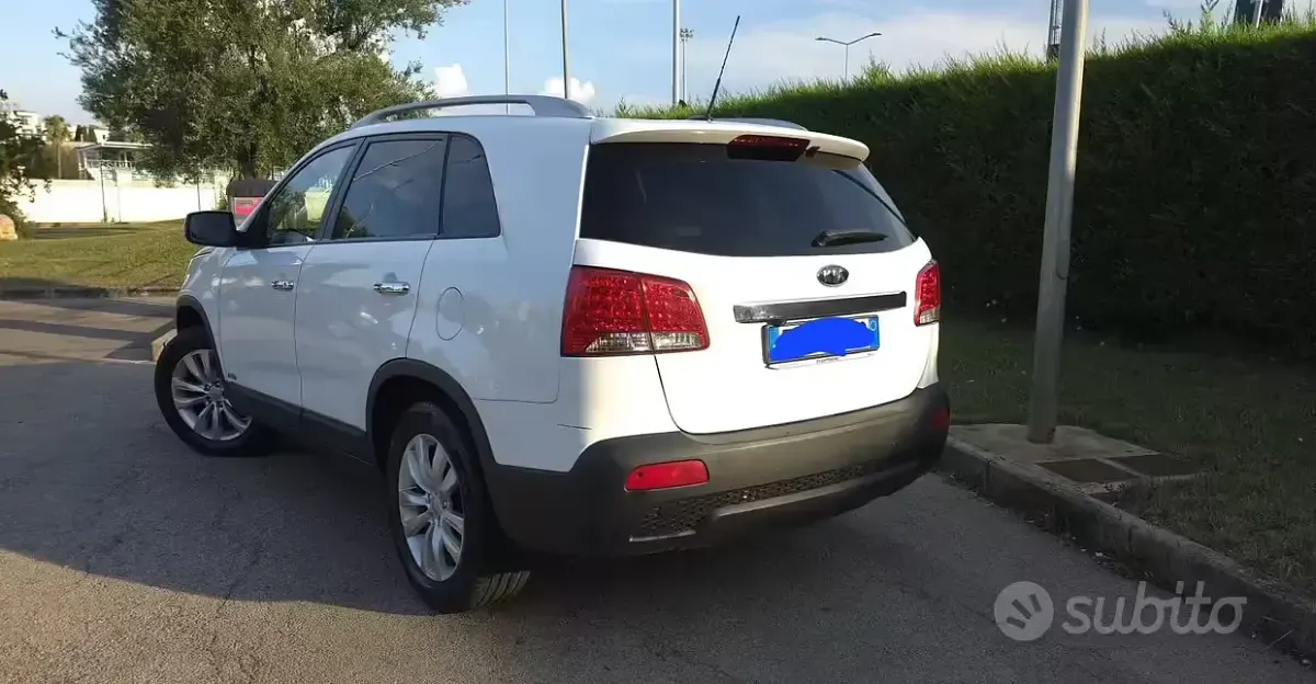 Usata Kia Sorento 197 CV (144 kW) 2012 Bianco SUV