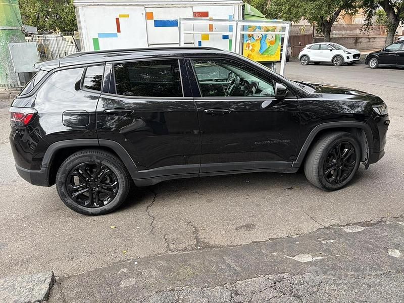 Usata Jeep Compass Night Eagle 131 CV (96 kW) 2022 Nero SUV